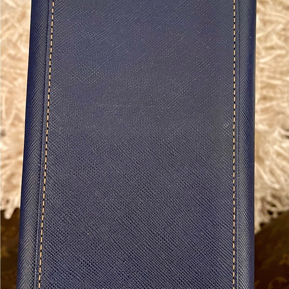 Valentino Garavani RaRe Vanity top handle Vintage bag in Blue⭐️HaUtE⭐️W/COA⭐️ - Picture 3 of 5